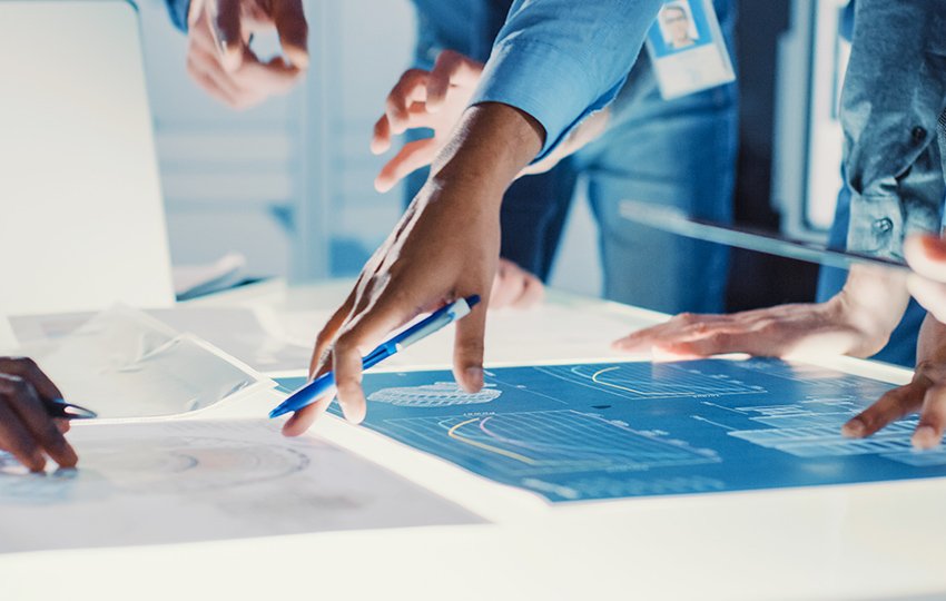 ビジネス課題抽出/解決策の検討/ロードマッピング